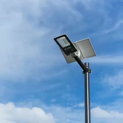 Proiector stradal solar LED 50W Alb rece