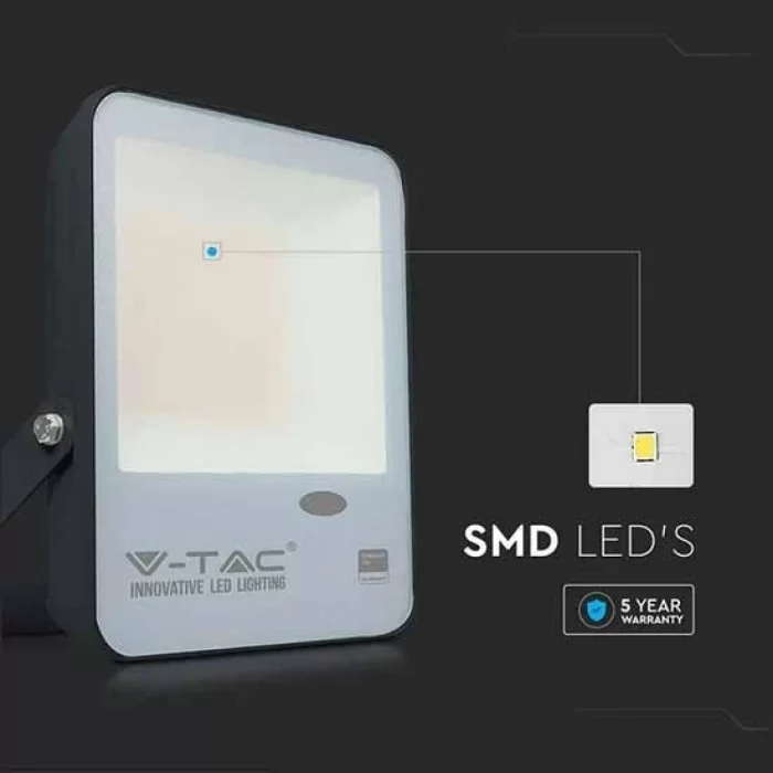Proiector LED cu senzor de lumina 50W corp negru SMD Chip Samsung Alb cald